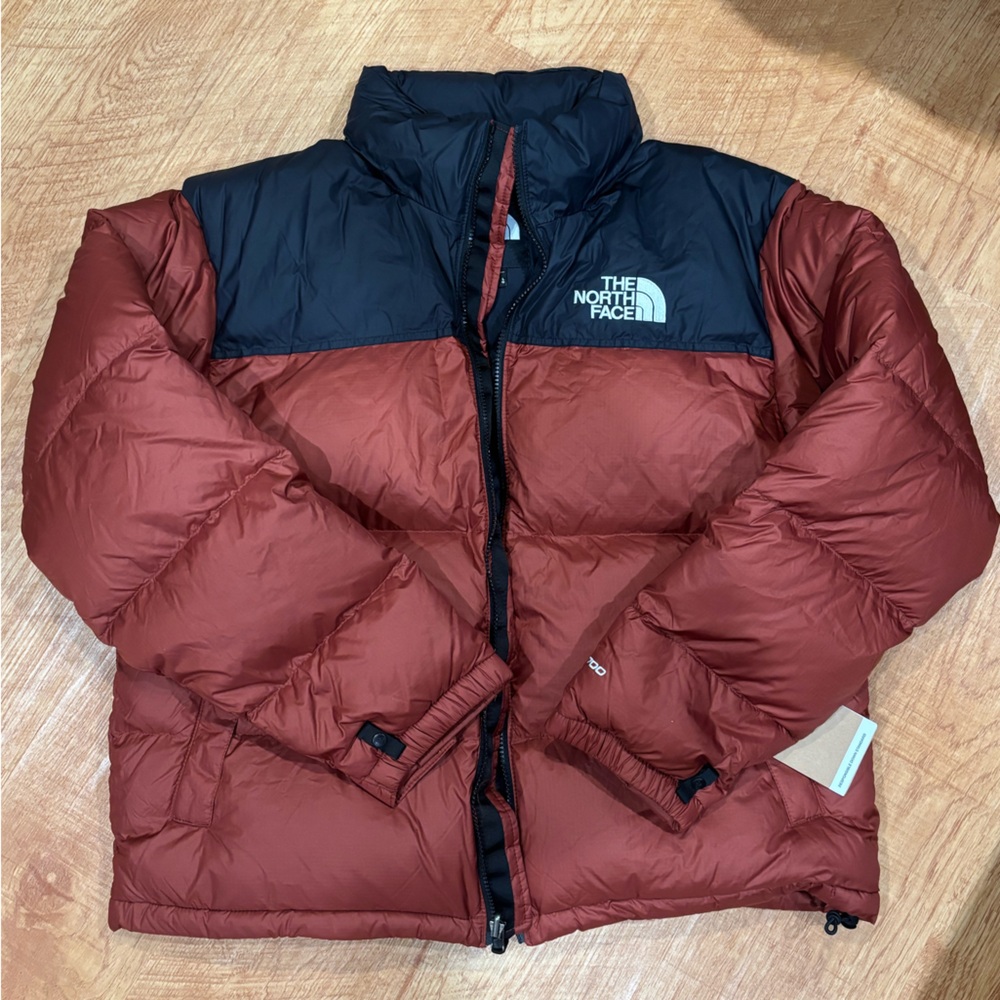 Brand new Men’s The North Face 1996 Retro Nuptse Down Puffer Jacket